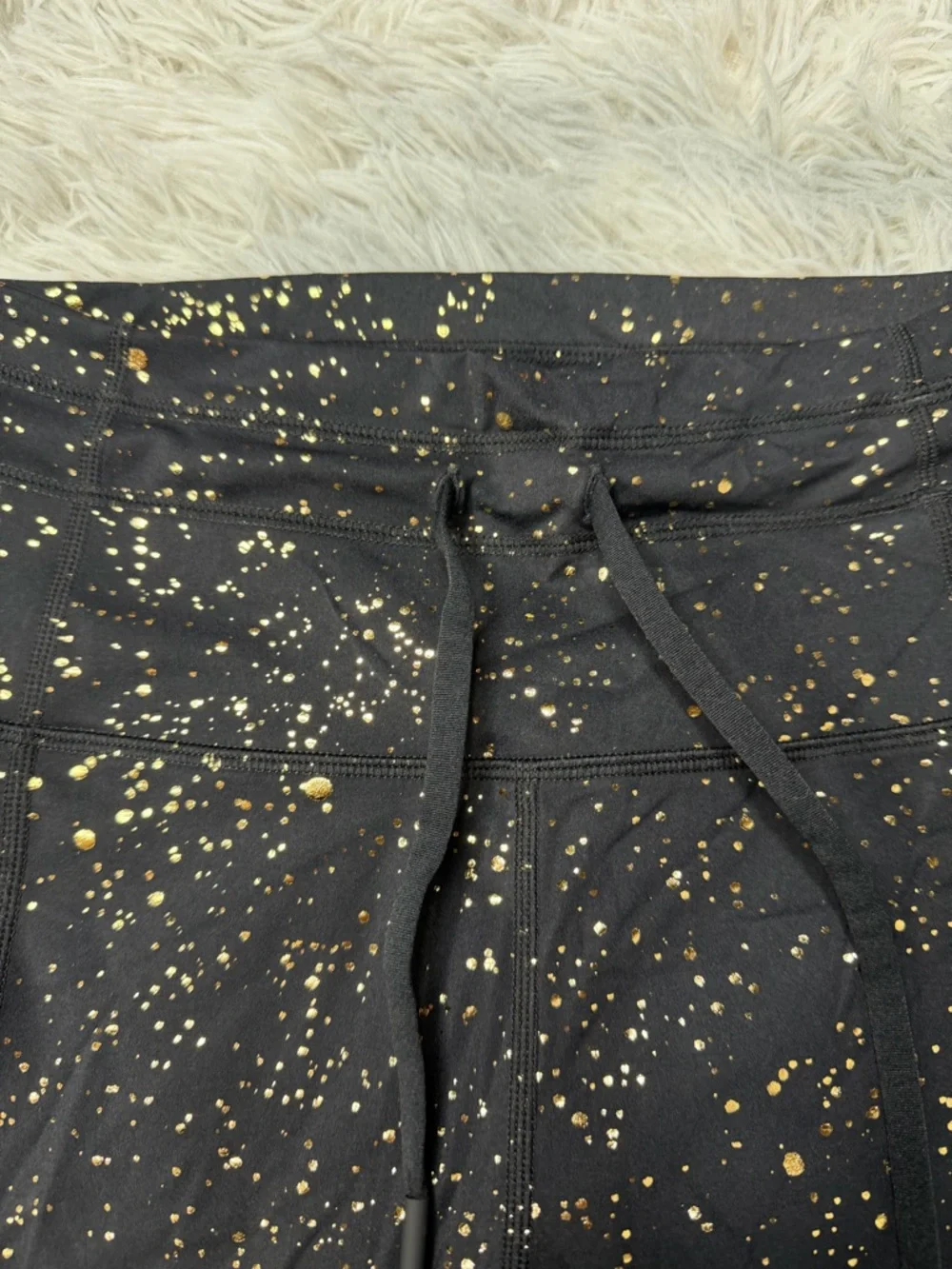 Zyia Active Black Stay Gold Pocket Drawstring Luxe 28” Leggings Size 2 - Picture 3 of 6